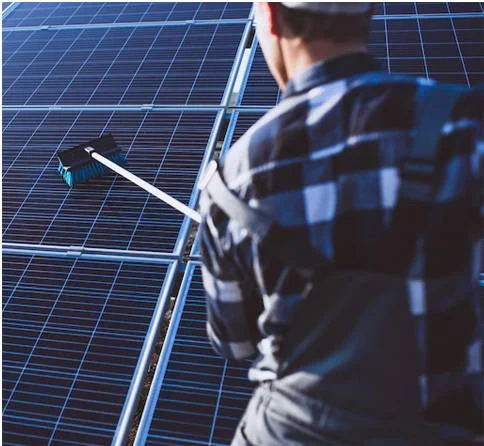 Solar panel service